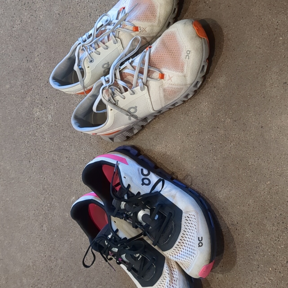 2 pair women's On cloud running shoes